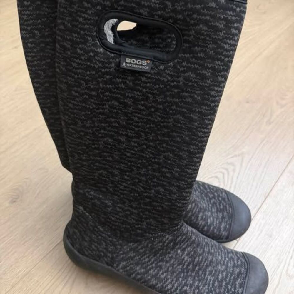 Bogs Classic High Waterproof Boots Size 7 women’s